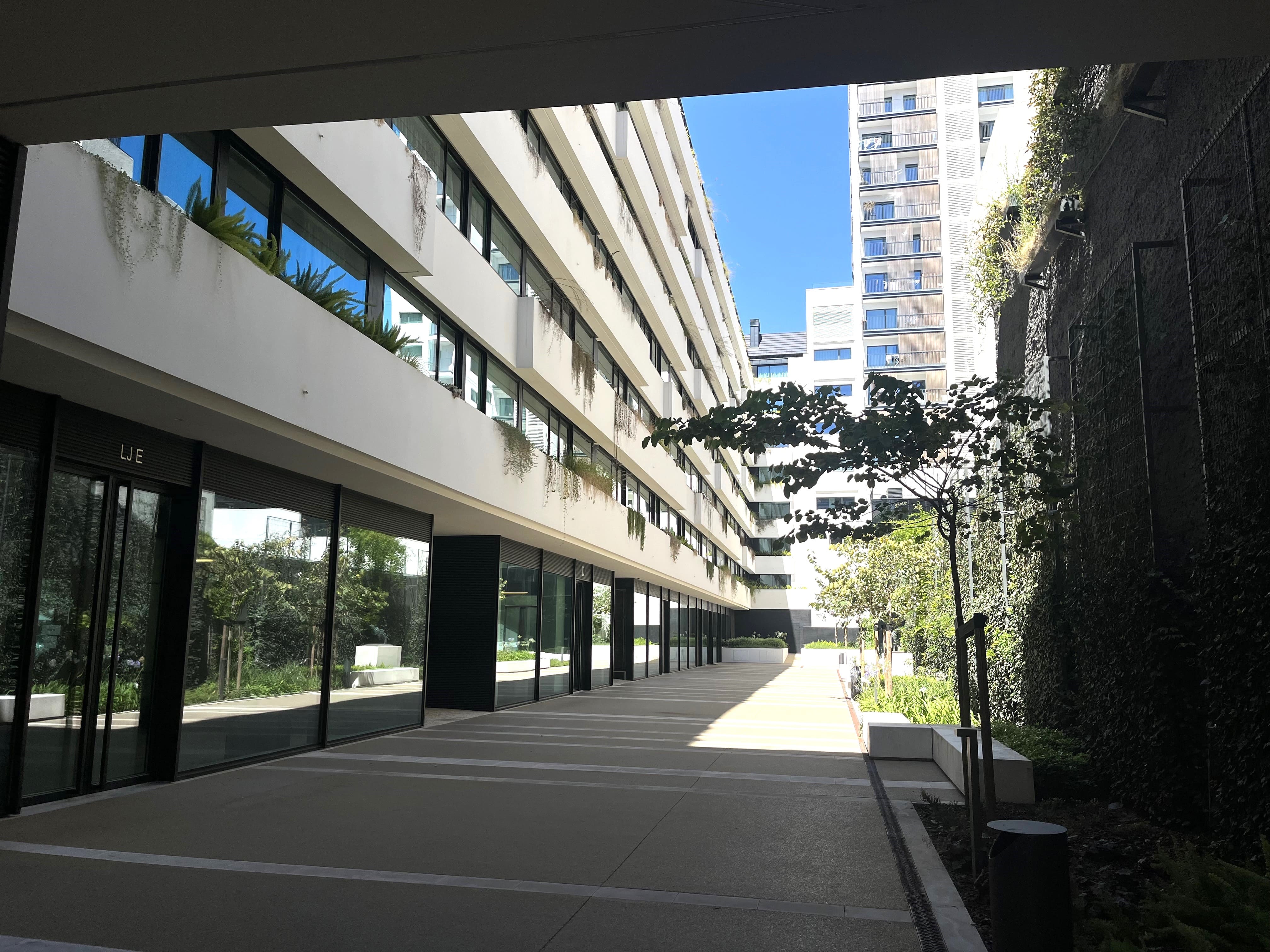 lx-living-1